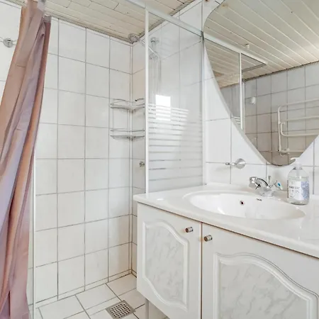 With A Fireplace 03 Hébergement de vacances Otterup