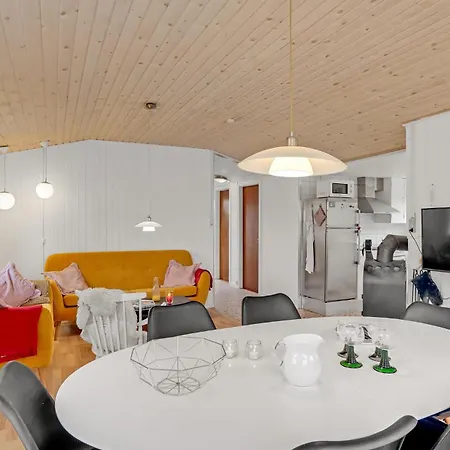 Nyaraló Nice Home In Otterup With Wifi